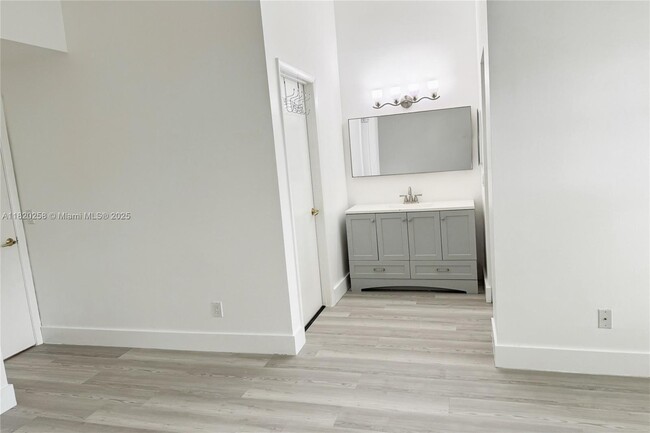 Building Photo - 13544 SW 110th Terrace