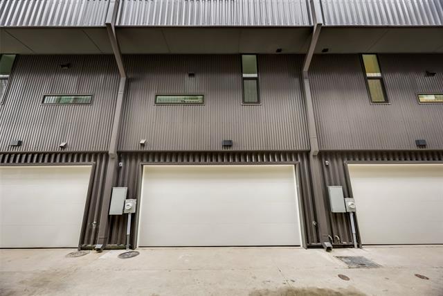 Building Photo - 1906 Annex Ave