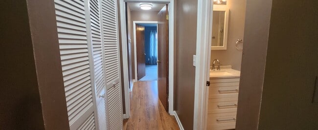 Building Photo - 35138 Whispering Oaks Blvd