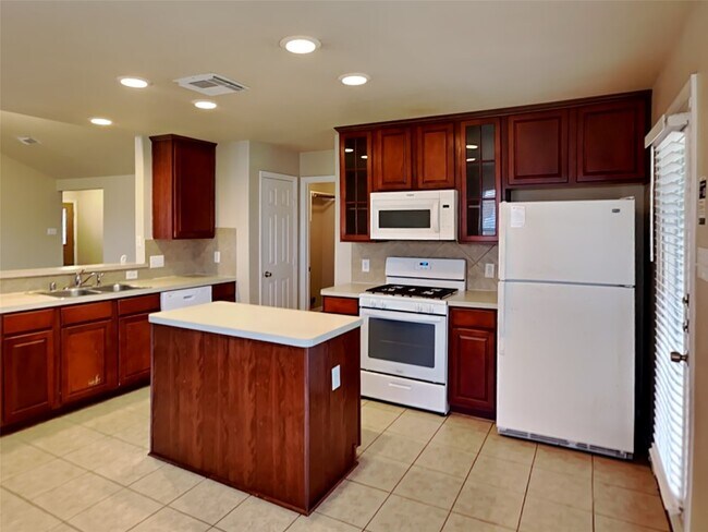 Building Photo - 3434 Falcon Trail Ct