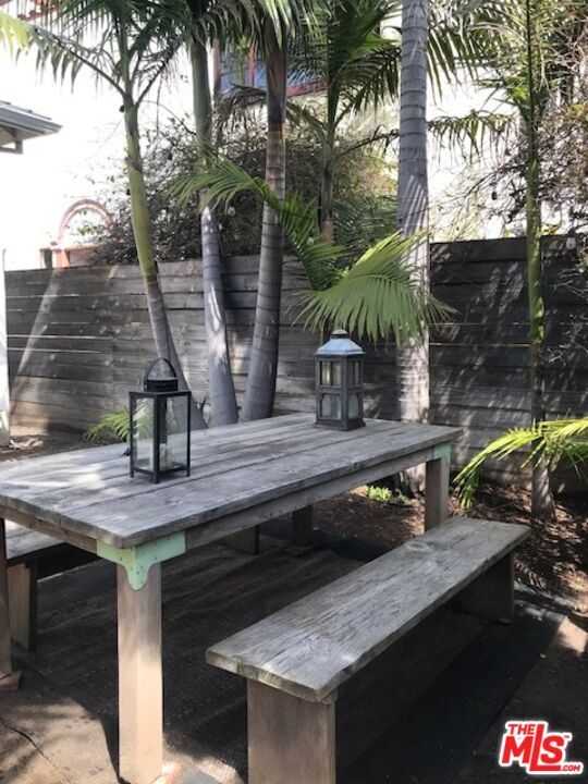 Building Photo - 409 Westminster Ave