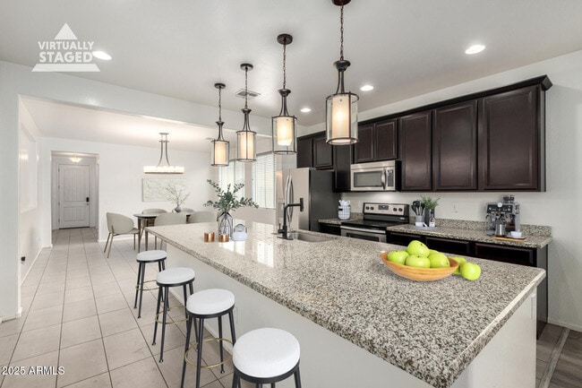 Building Photo - 10432 W Papago St