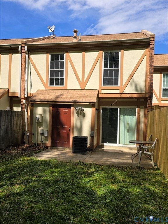 Building Photo - 757 Pleasant St