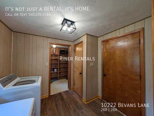 Building Photo - 10222 Bevans Ln