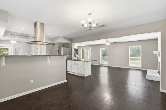 Building Photo - 971 N Red Cedar Cir