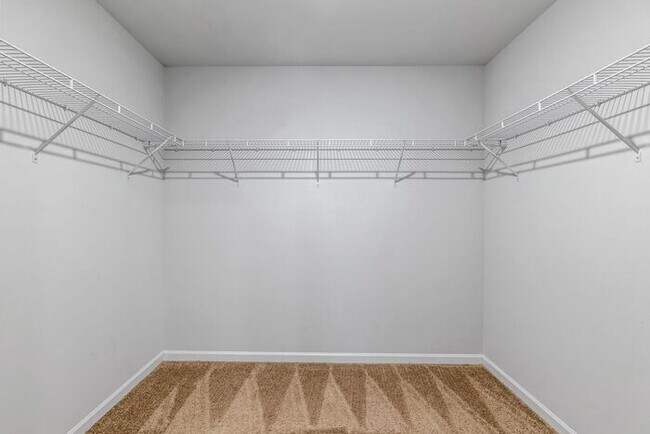 Building Photo - Newer Home in Reedy Fork, So Many Upgrades, SS Appliance, Loft, Garage, Fenced!