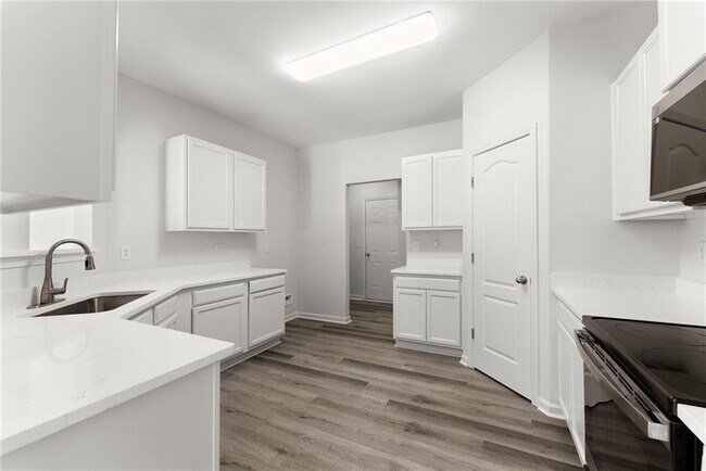 Building Photo - 124 Oakmont Dr