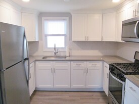 Building Photo - 11 Meehan Ave