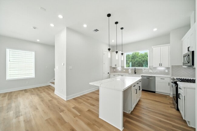Building Photo - 10929 Ivyridge Rd