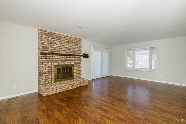 Building Photo - 1836 Rockmoor Dr