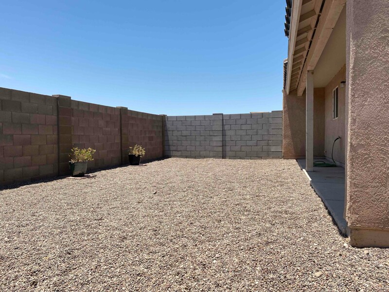 Building Photo - 7335 E 39th Pl