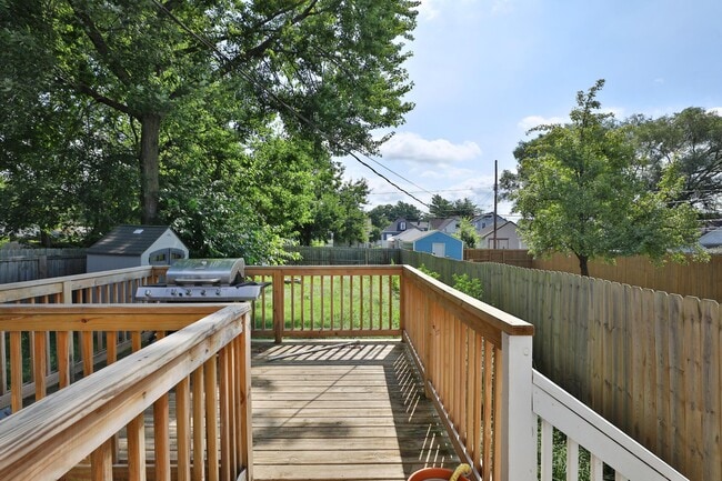 Building Photo - 1416 S Ohio Ave