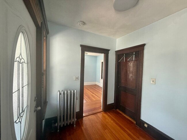 Building Photo - 41 Dunbar Ave