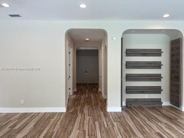 Building Photo - 9140 Meridian Dr E