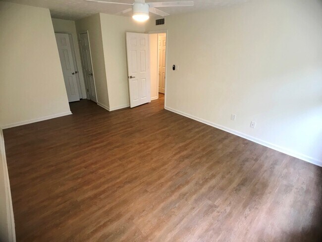 Building Photo - East Cobb - Walton HS - 3BR/2BA