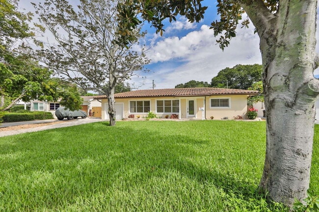 Building Photo - 5941 4th Ave N