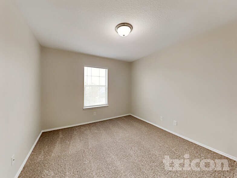 Building Photo - 8203 Maple Meadow Dr