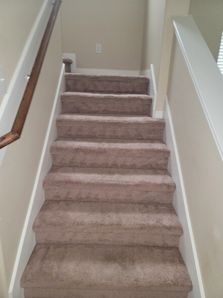 Building Photo - 17223 Pecos Park Ln