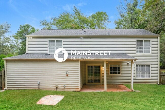 Building Photo - 4 Bedroom Pet-Friendly Home in Stockbridge, GA with Main Street Renewal