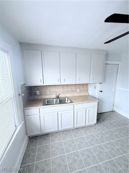 Building Photo - 14011 Glendale Ave