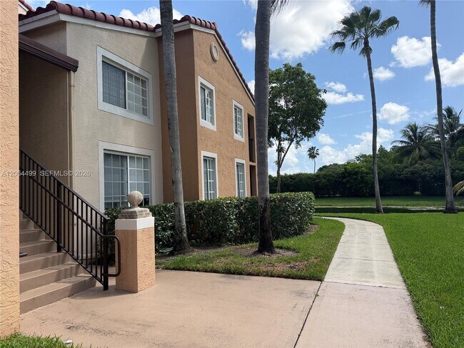 Building Photo - 2011 Renaissance Blvd