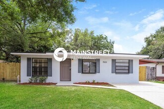 Building Photo - 3 Bedroom Pet-Friendly Home in TAMPA, FL w...