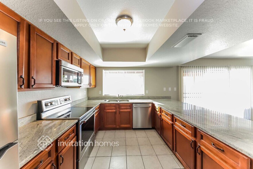 Building Photo - 5319 W Mescal St