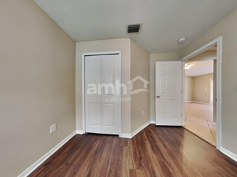 Building Photo - 1509 Kirtley Dr