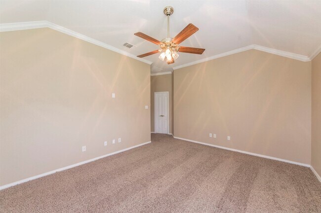 Building Photo - 5212 Estrella Ln
