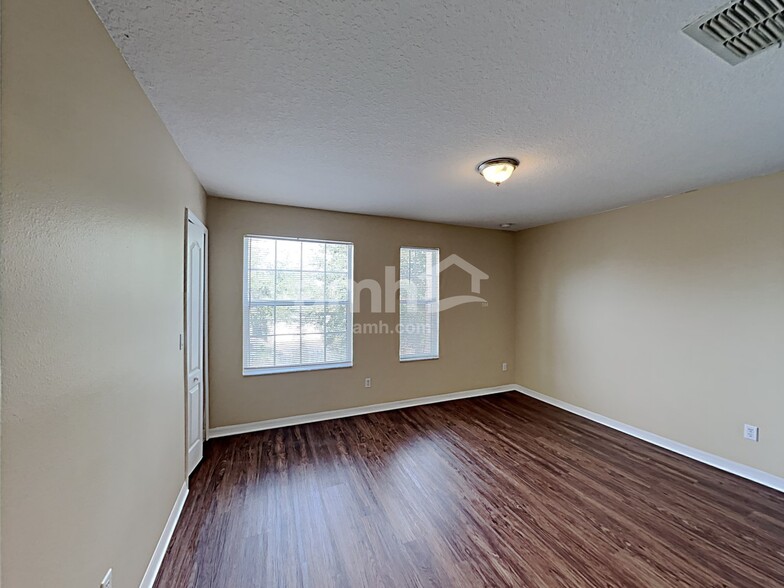 Building Photo - 11642 Great Commission Way