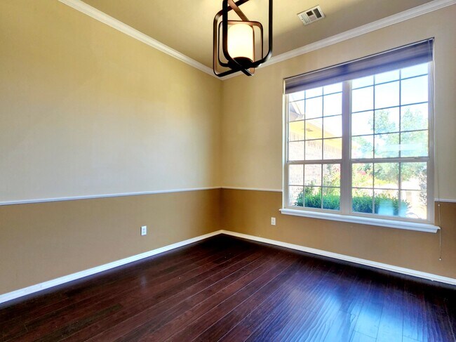 Building Photo - 18001 Montoro Way