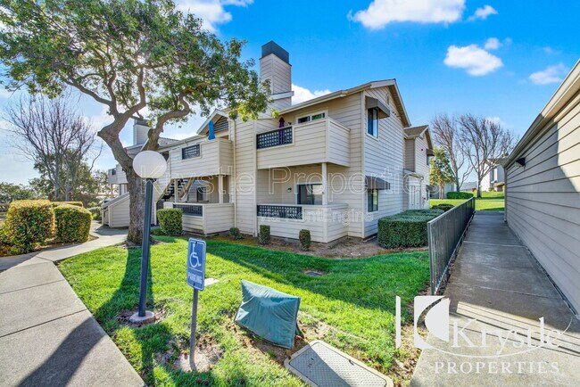 Building Photo - 1201 Glen Cove Pkwy