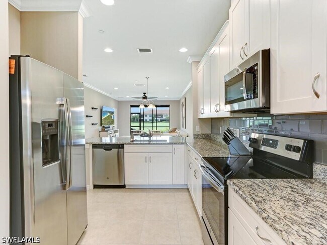 Building Photo - 9378 Pocida Ct