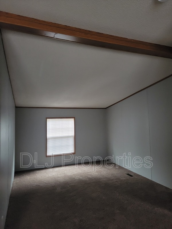 Building Photo - 1612 US-25W