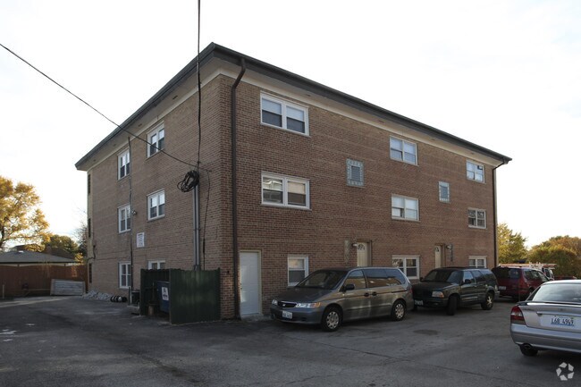 Building Photo - 8705 S 81st Ave