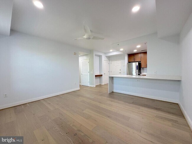 Building Photo - 1111 Oronoco St