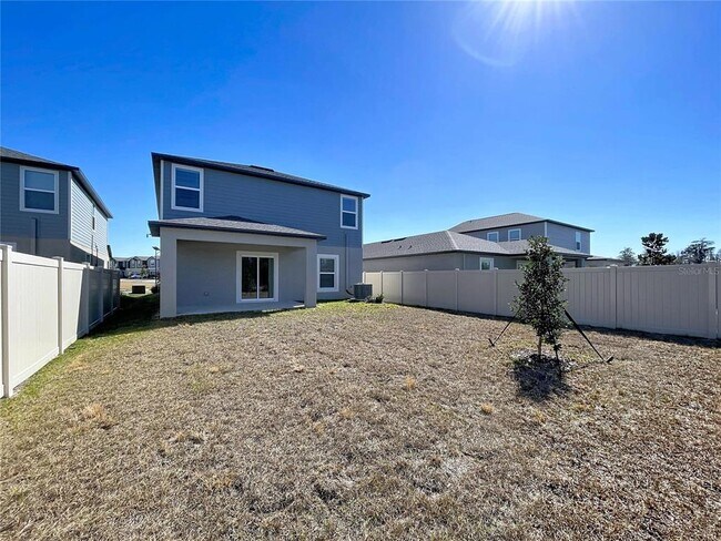 Building Photo - 17498 Happytrails St