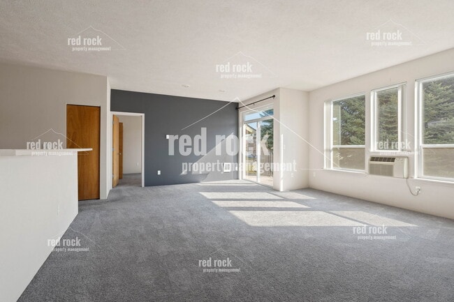 Building Photo - 22855 E Country Vista Dr