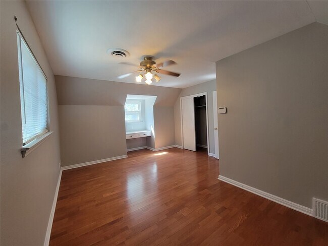 Building Photo - 312 Cotillion Rd
