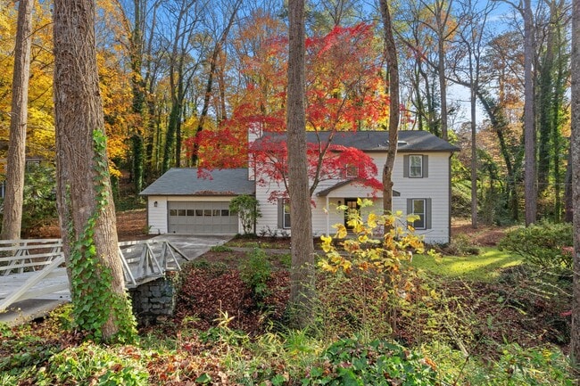 Building Photo - 82 Vanessa Dr