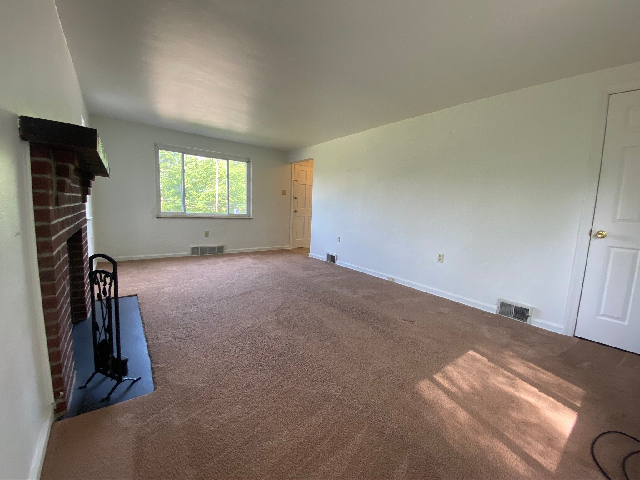 Living Room - 4443 Clairton Blvd