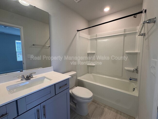 Building Photo - 410 Odham Ln