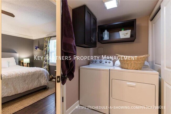 Building Photo - 1309 Linden Rd