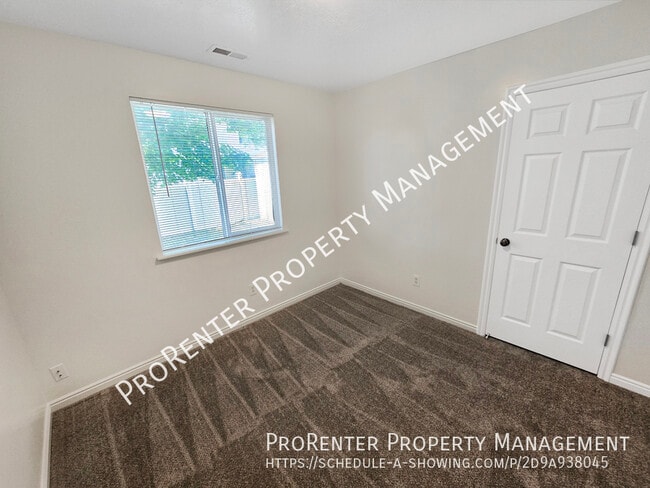 Building Photo - 551 S 375 W