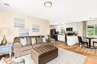 Building Photo - 18365 Sharon Ln