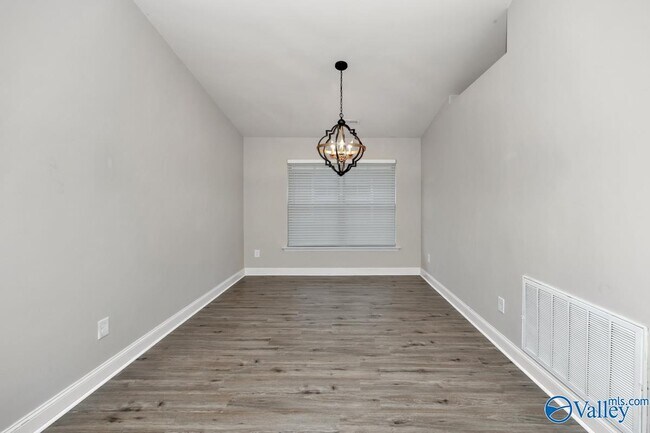 Building Photo - 130 Tybee Dr