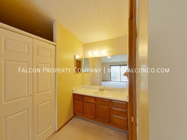 Building Photo - 745 San Gabriel Pl