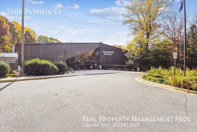 Building Photo - 2506 Patricia Ct