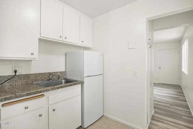 Building Photo - 1381 E Santa Clara St