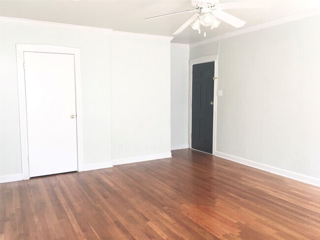 Building Photo - 3422 Rosedale St